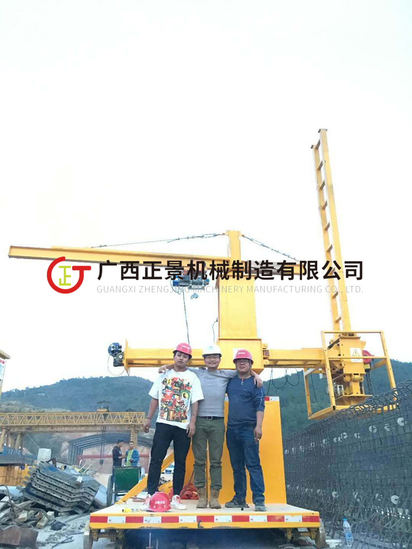 橋梁防撞墻模板施工臺車