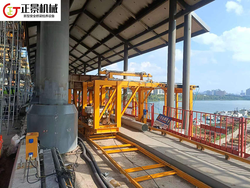 橋梁排水管安裝車