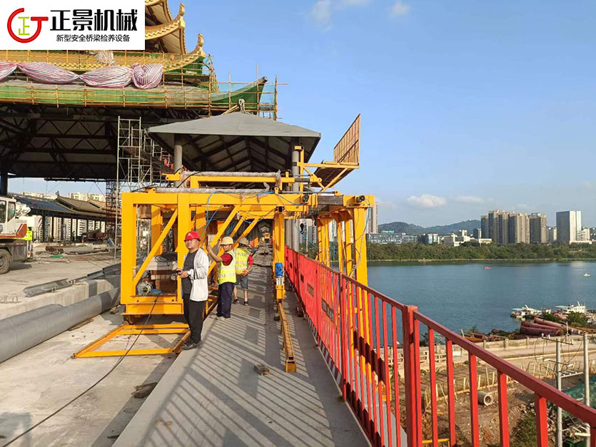橋梁排水管安裝車