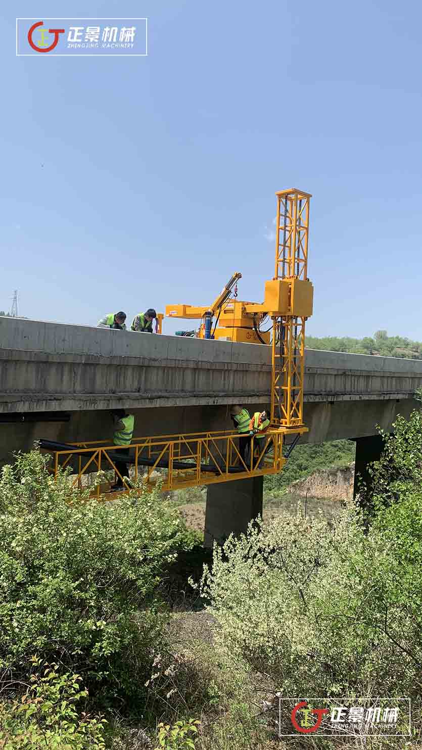 橋梁排水管安裝車