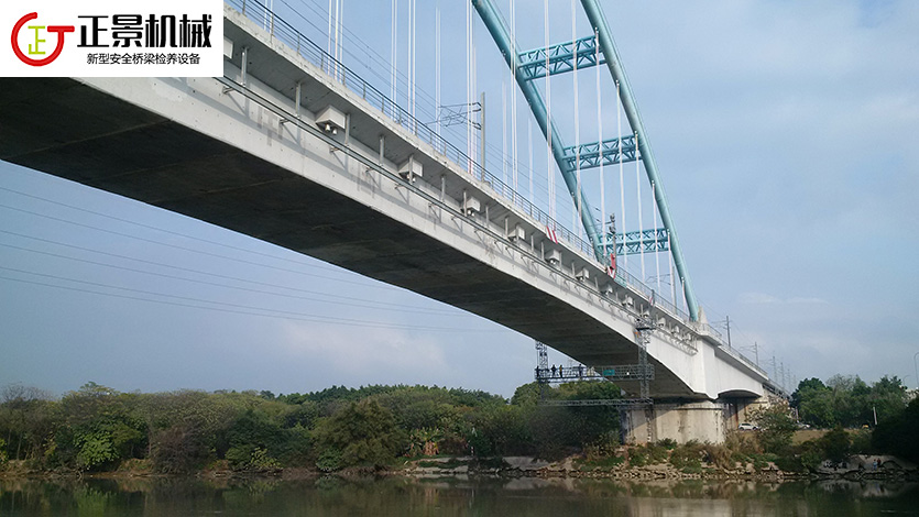 橋梁檢查車