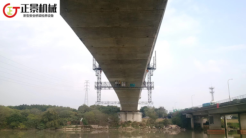 橋梁檢查車