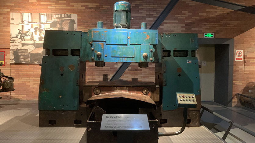 雙頭銑專用組合機床