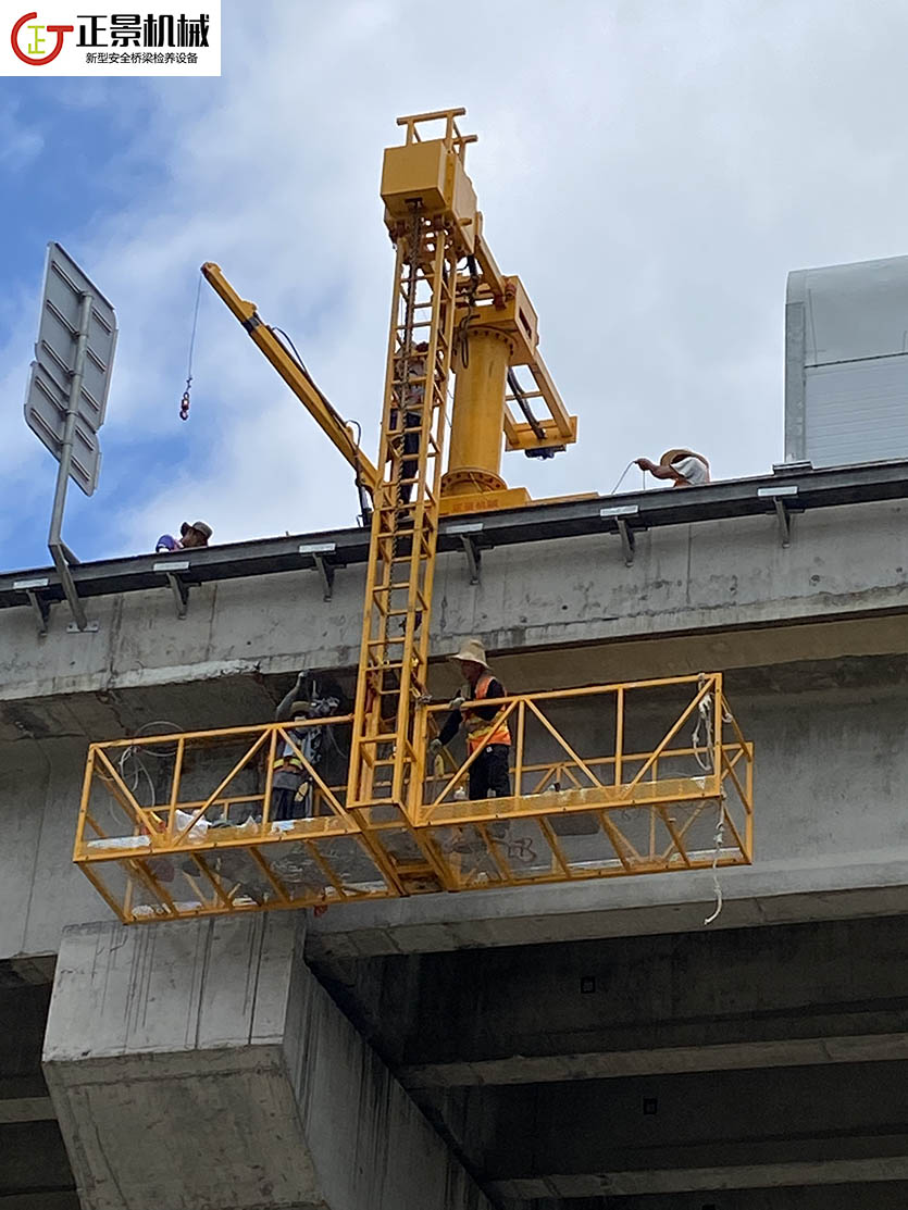 橋梁外側(cè)施工臺(tái)車(chē)